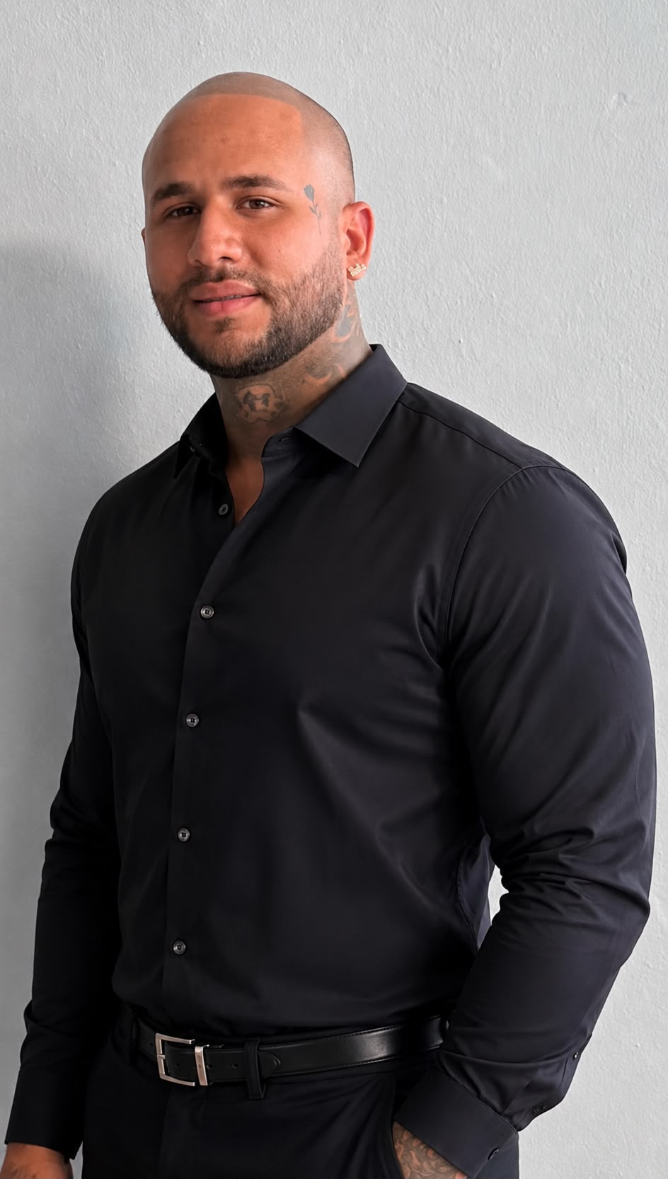 Javier Vazquez — Zonum Realty